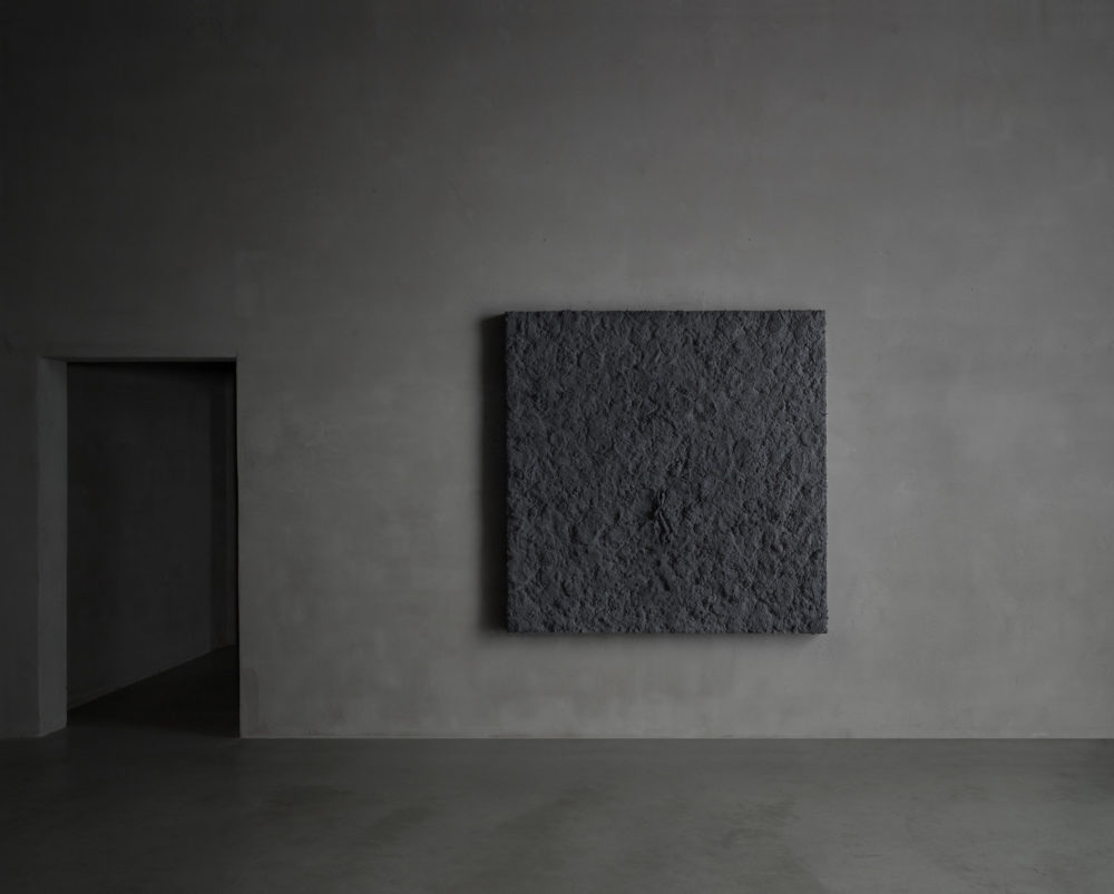 Bosco Sodi at Terrace Gallery, Kanaal — Axel Vervoordt